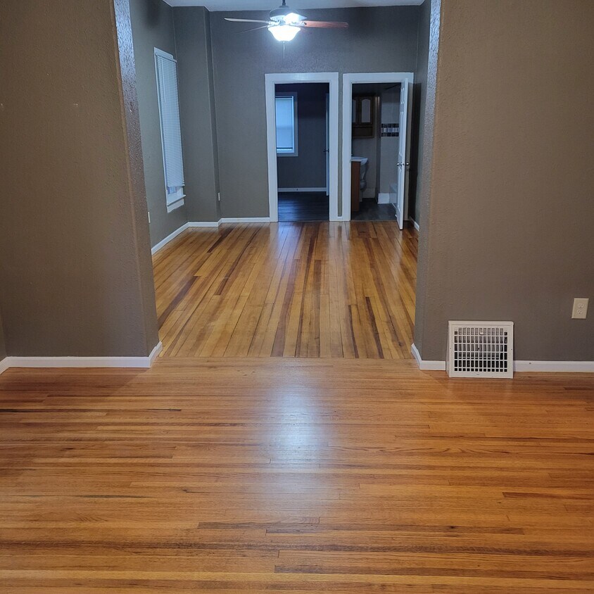 324 Barre St, Kingsley, IA 51028 House for Rent in Kingsley, IA