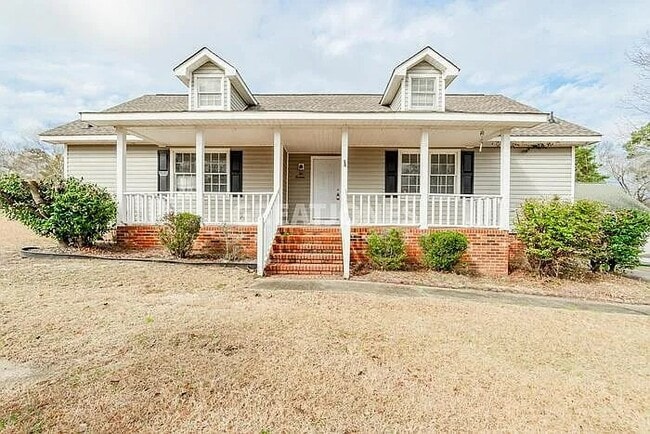 Building Photo - 213 Coachman Dr