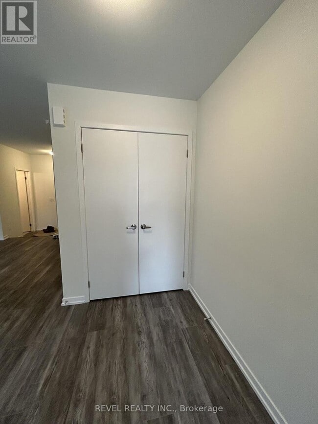 Building Photo - 15 Cleveland Cmn