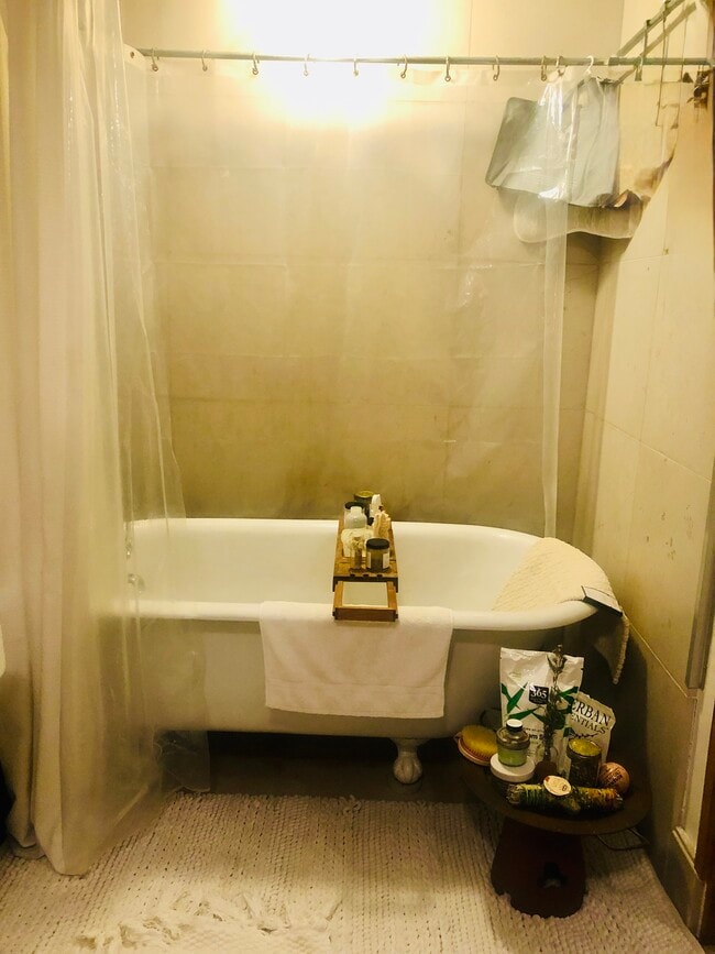 Foto del edificio - 547 Indiana Ave