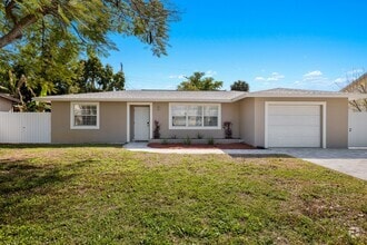 Building Photo - 4830 Cortez Cir