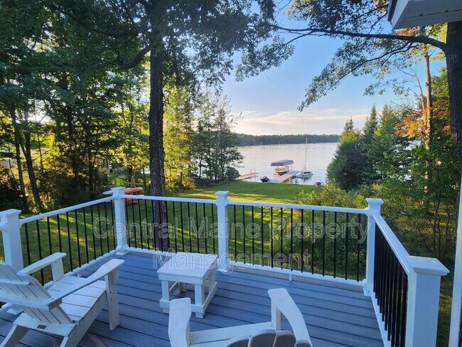 Foto del edificio - 172 Pinkhams Cove Rd