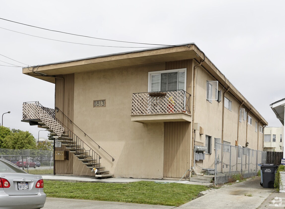 Building Photo - 1813 63rd St