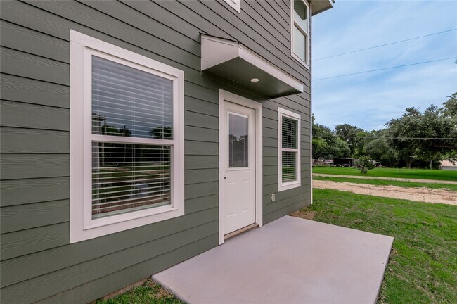 Foto del edificio - 250 Shady Oaks