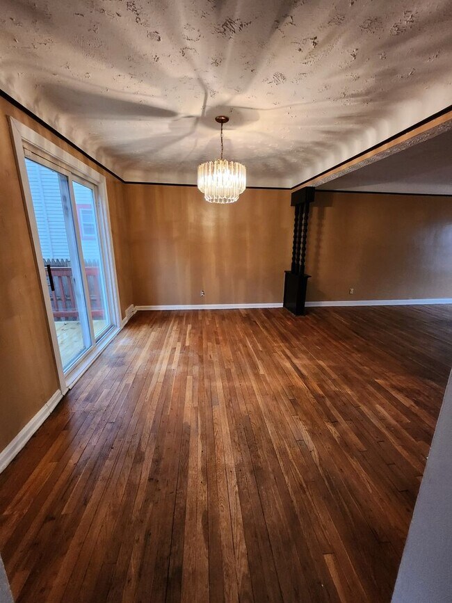 Foto del edificio - 2005 Hilton Rd