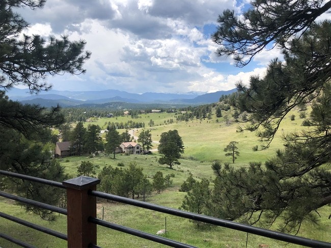 Foto del edificio - 24947 Foothills Dr N