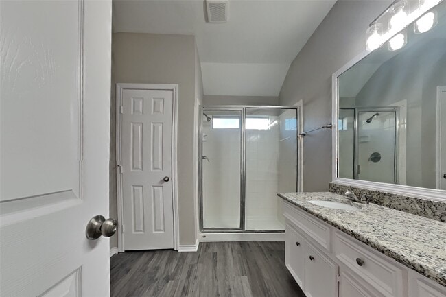 Foto del edificio - 26849 Armor Oaks Dr