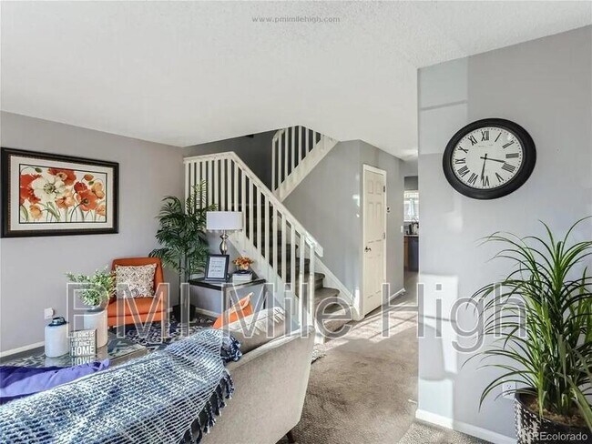 Foto del edificio - 3054 W 107th Pl