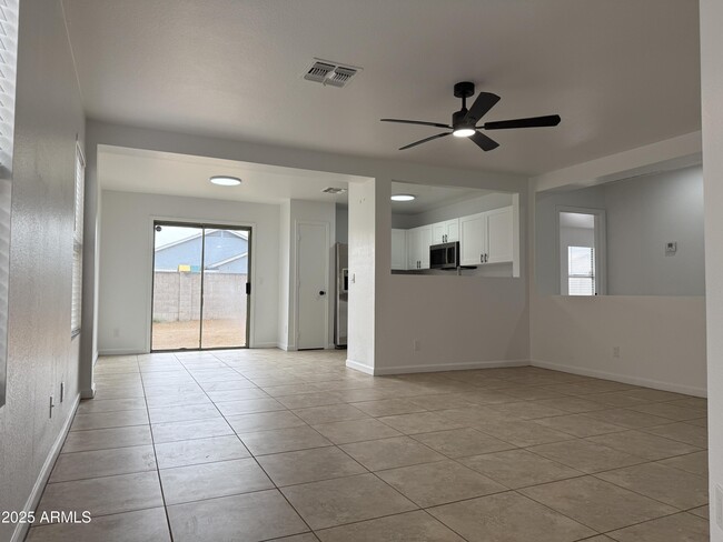 Building Photo - 11775 W Aster Dr