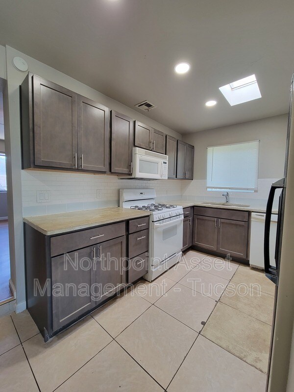 Foto del edificio - 2907 N Mountain Ave