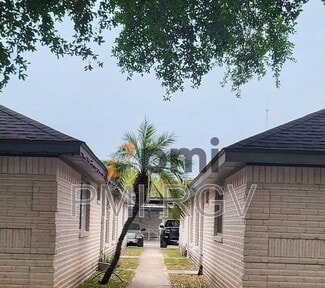 Building Photo - 709 Robin Ave