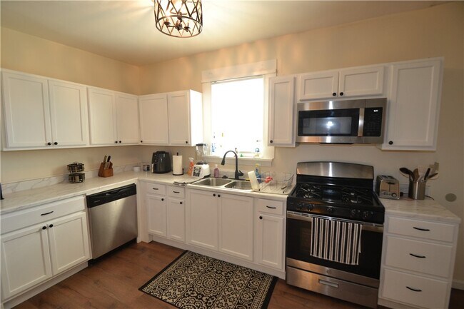 Foto del edificio - 505 E Main St