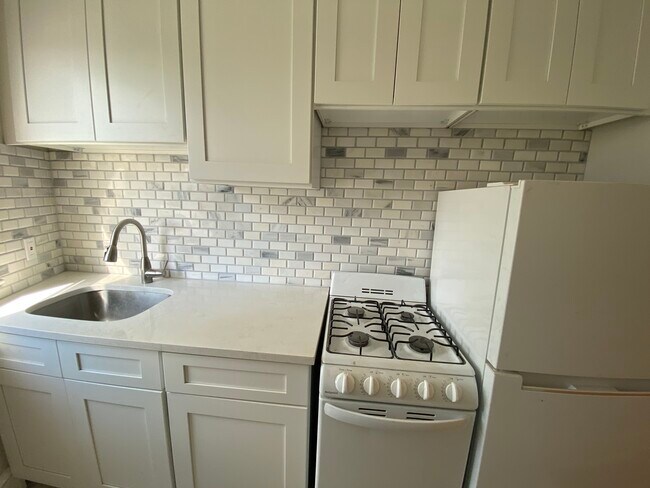 Building Photo - 90 Winthrop Shore Dr