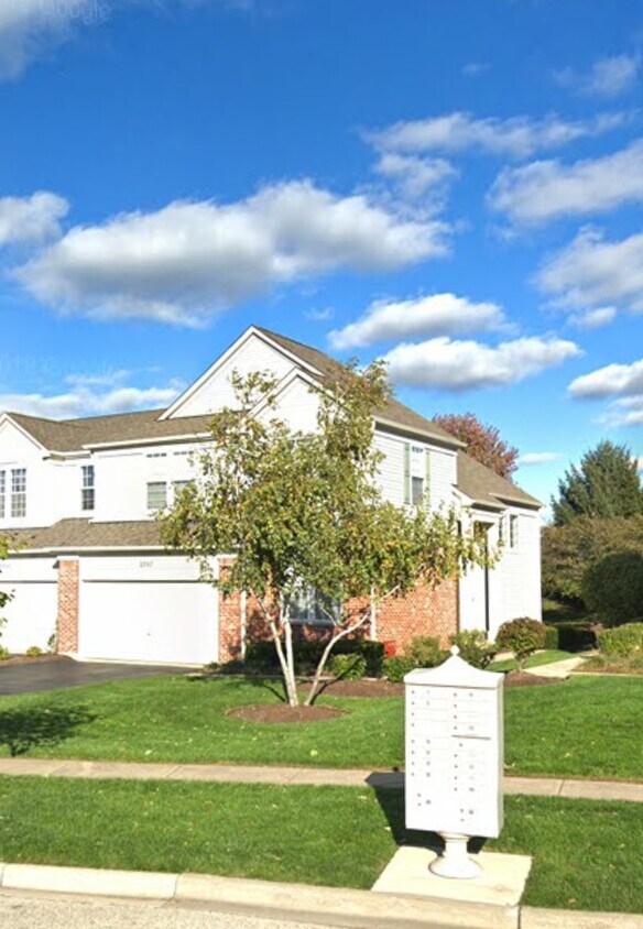 Primary Photo - 2707 Bay View Cir