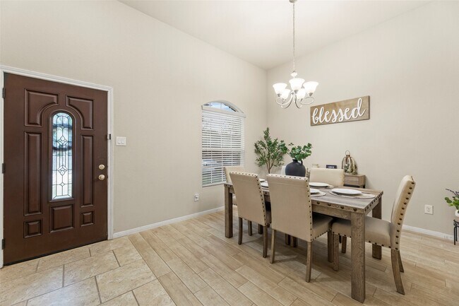 Foto del edificio - 2135 Harmon Crest Ct