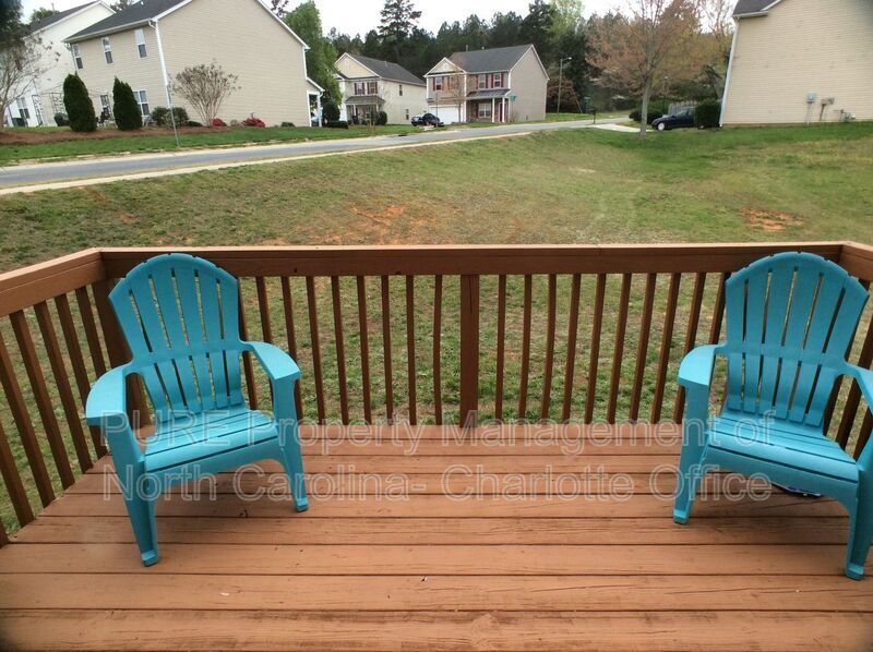 Foto del edificio - 8603 Earthenware Dr