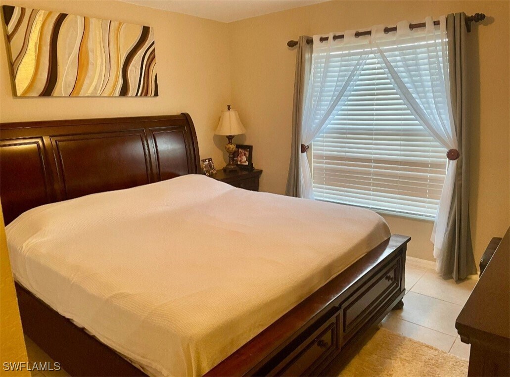 4645 St Croix Ln Unit 1338, Naples, FL 34109 Condo for Rent in Naples