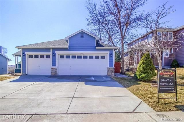 Foto principal - 6 br, 1 bath House - 18274 E Adriatic Place
