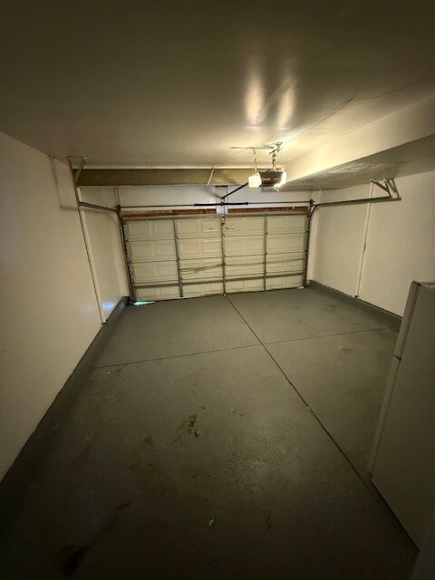 Foto del edificio - 3221 Kings Realm Ave