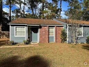 Building Photo - 2680 Baldwin Dr S