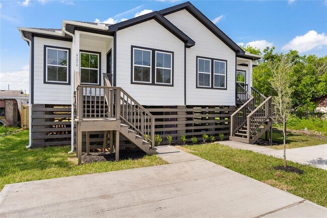 Building Photo - 5307 Groveton St