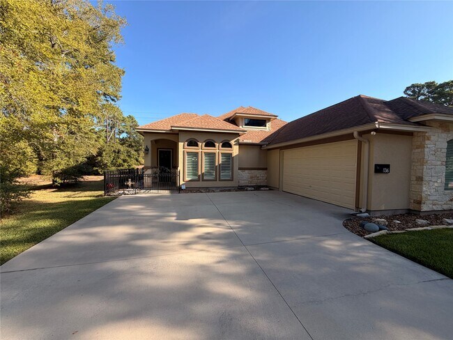 Foto del edificio - 136 Wick Willow Rd