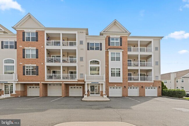 Foto del edificio - 4021 Derby Ct