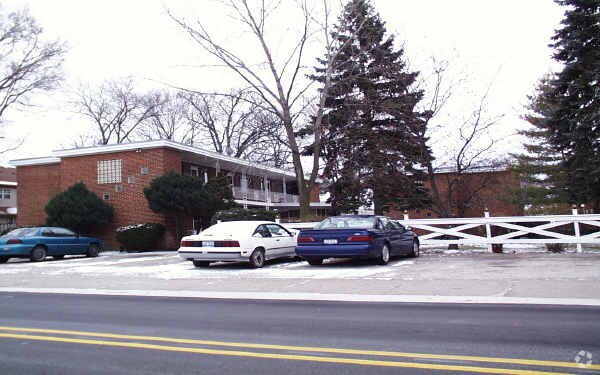 Foto principal - Wood Dale Station Apartments