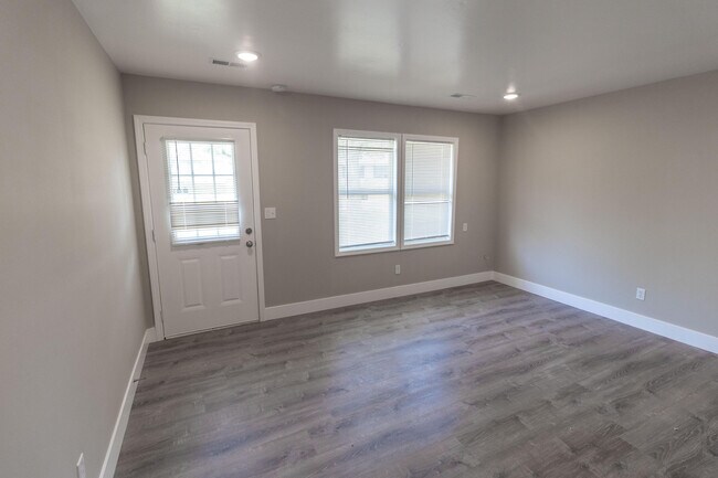 Foto del edificio - 3612 Greeley Dr