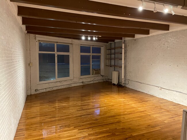 Foto del edificio - 86 Bedford St