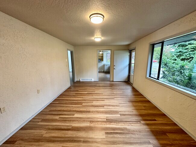 Foto del edificio - 14114 E 4th Ave