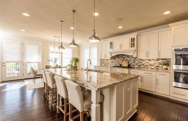 Foto del edificio - 172 Southwind Cir