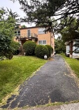 Building Photo - 2915 Mignon Ave