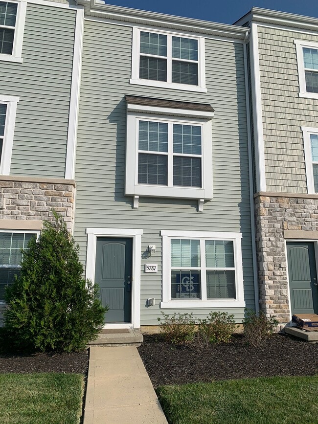 Building Photo - 5787 Passage Creek Dr