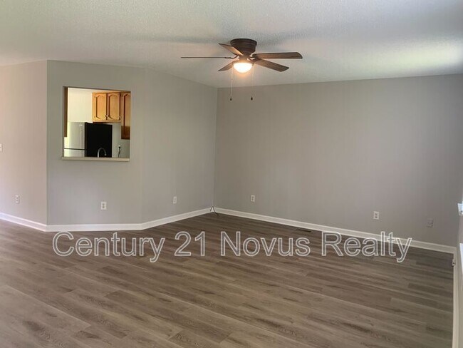 Building Photo - 88 River Ridge Dr