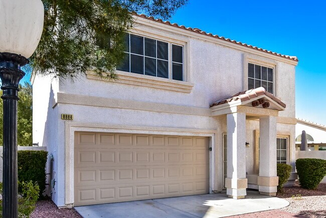 Building Photo - 8884 Hampton Green Ave