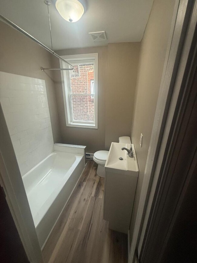 Photo - 2918 Aramingo Ave House