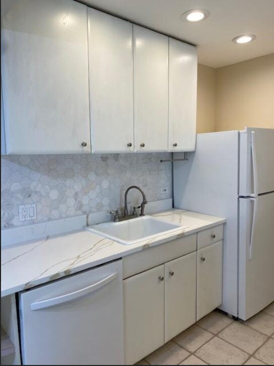 Foto del edificio - 6186 Pinewood Ct