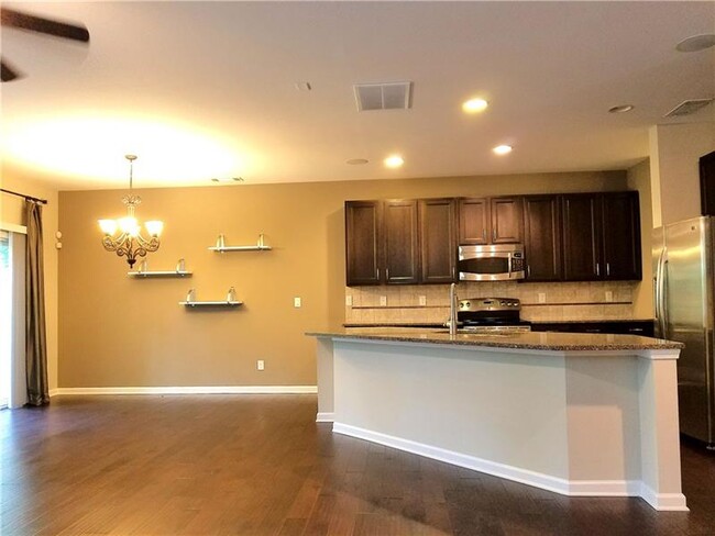 Foto del edificio - 1560 Lenox Overlook Rd