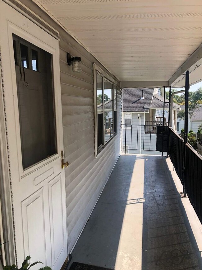 Foto del edificio - 11 Grandview Rd