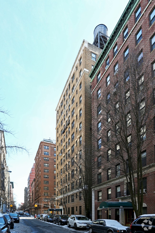 Building Photo - 599 West End Ave
