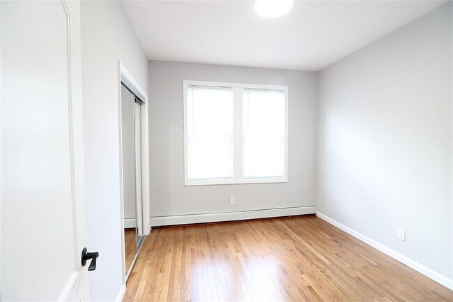 Building Photo - 8512 1st Ave