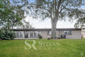 Building Photo - 1139 Circle Dr