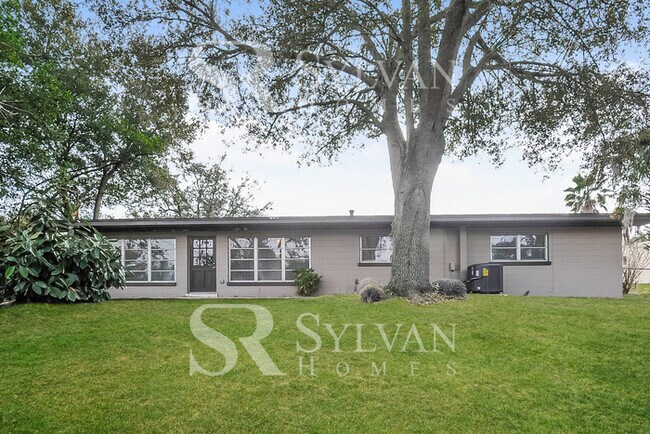 Foto del edificio - Enjoy living the good life in this 3 bedro...