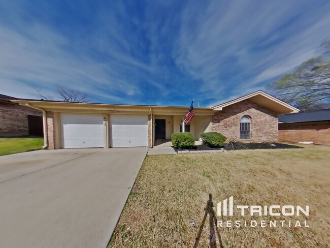 Building Photo - 413 East Vine Street Keller TX