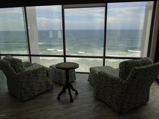 Foto del edificio - 3743 S Atlantic Ave