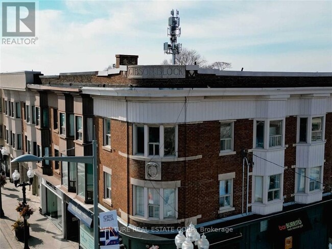 Building Photo - 1228 St Clair Ave W