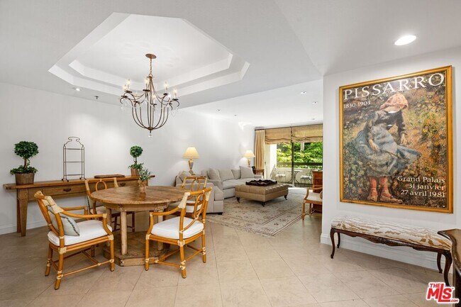 Foto del edificio - 2132 Century Park Ln