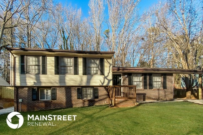 Building Photo - 2826 Bretton Dr