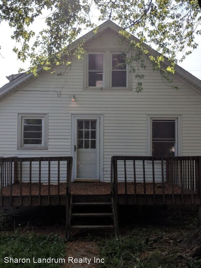 Foto del edificio - 4 br, 1 bath House - 3630 Kahlert Ave